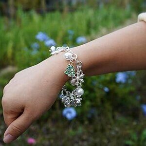 Christmas Charm Snowflake Xmas Tree Reindeer Snowman Bracelet